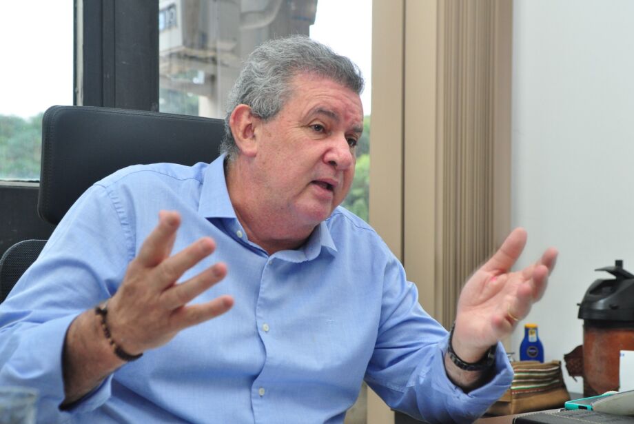 politica-eduardo-rocha-max-arantes
