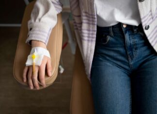 Diagnóstico precoce e novas terapias ampliam perspectivas para pacientes com mieloma múltiplo