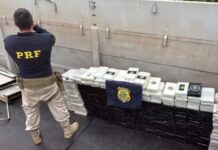 Ponta Porã: PRF encontra 420 kg de cocaína em fundo falso e prende pai e filho