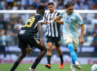 Atlético-MG goleia Grêmio e se aproxima do G-6 do Brasileirão