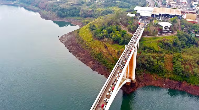 ponta-da-amizade