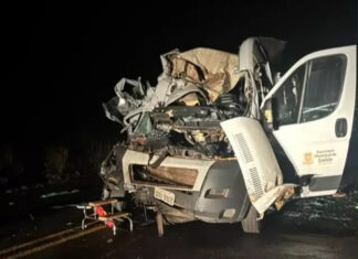 Triplo acidente deixa mortos na rodovia